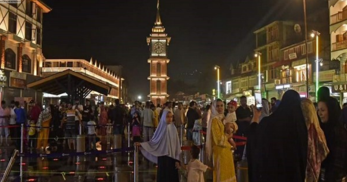 J-K: Srinagar embraces nightlife revival amidst peaceful transformation